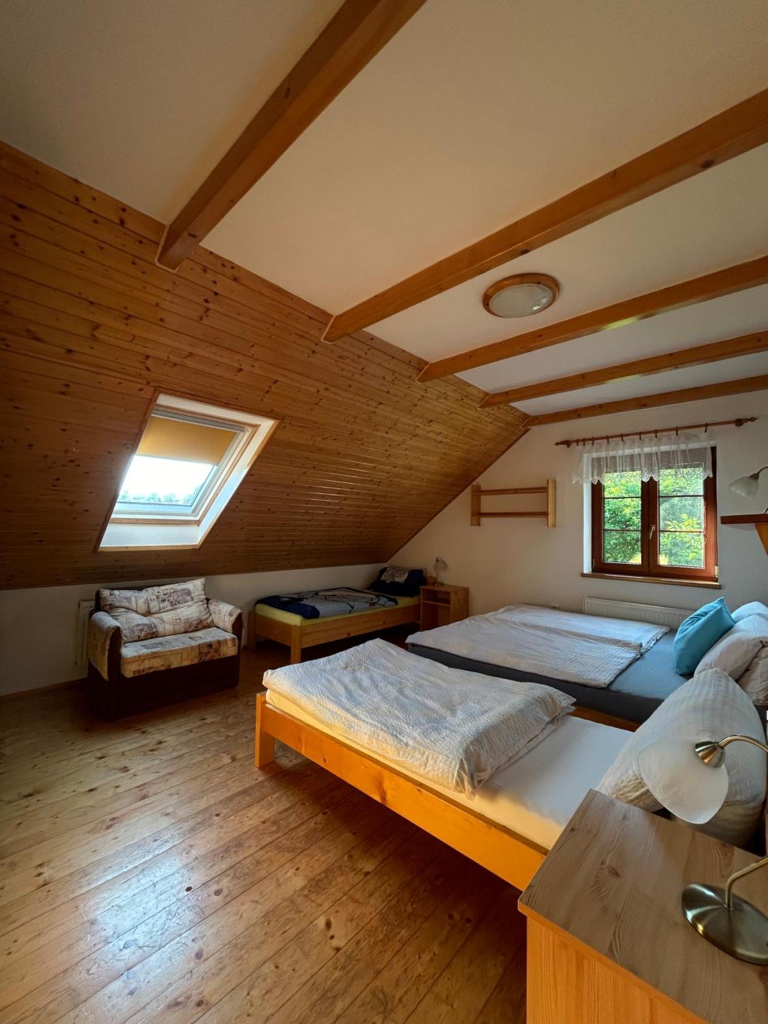 Apartment Na Samote U Lesa *