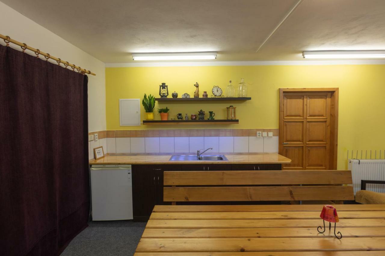 Na Samote U Lesa Apartment Zamberk