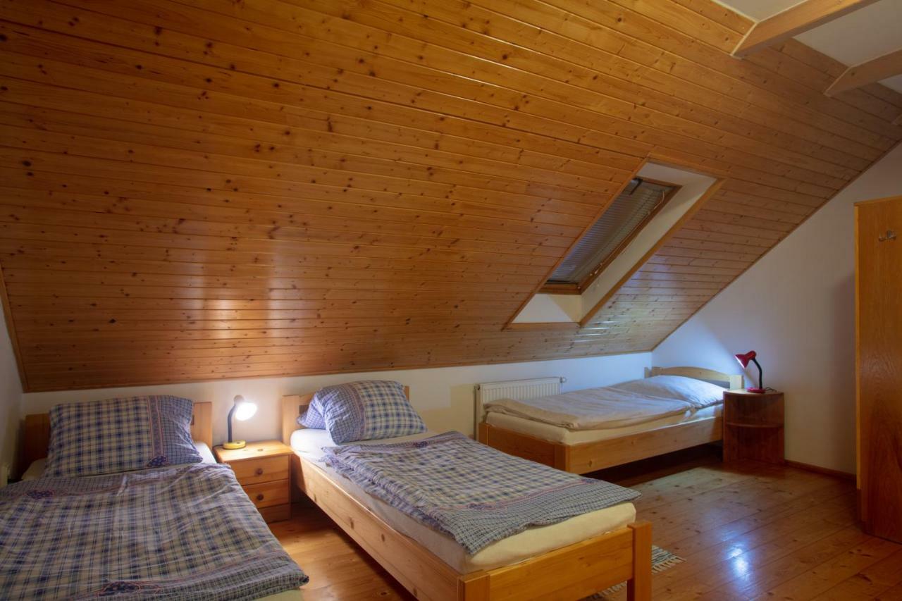 Na Samote U Lesa Apartment Zamberk